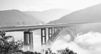 坐上高铁去云南 沪昆客专,云桂铁路全线开通运营