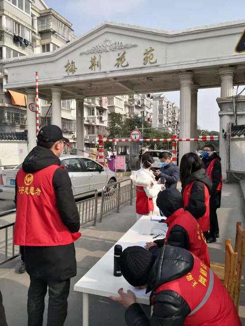 新吴区梅村街道"五强化" 为疫情防控阻击战注入红色动能