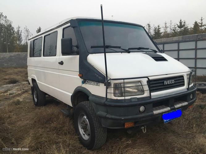 2045 四驱依维柯