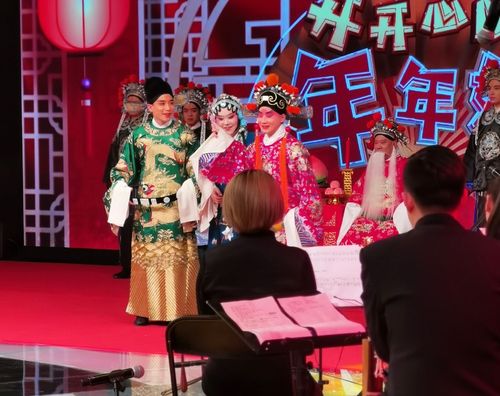 原创德云社相声春晚剧透郭德纲唱大戏于谦变郭夫人张鹤伦演儿媳