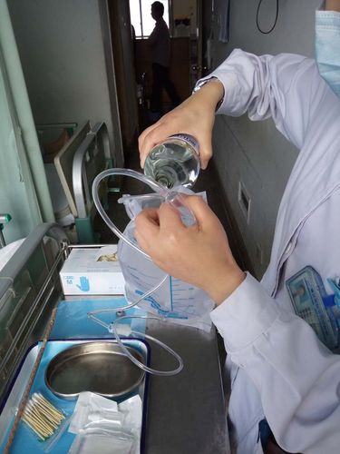 倒灌肠液,清洁灌肠500-1000ml