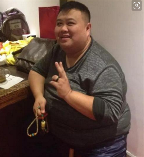 孙越晒照,撞脸韩红,用五个字回应网友!