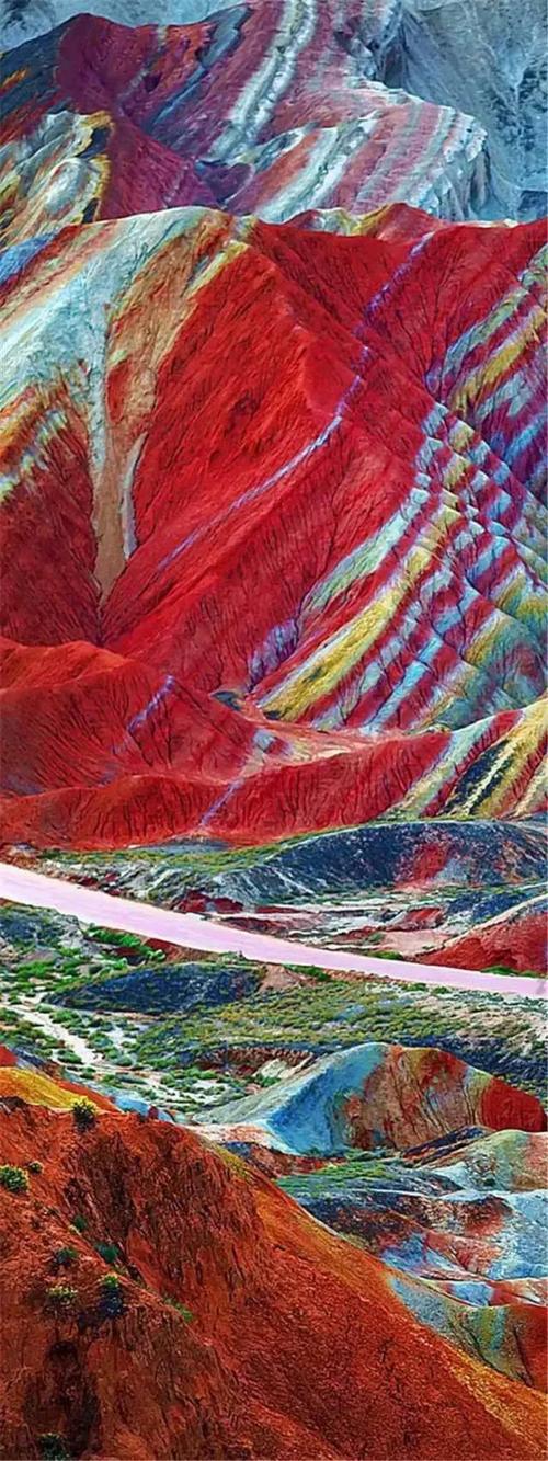 中国甘肃张掖丹霞的彩虹山