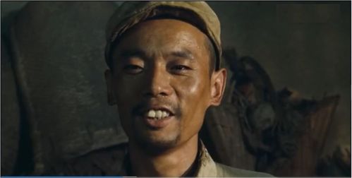 活着年轻时吃喝嫖赌的福贵没想到儿子死了他却成熟了