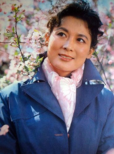 sina.com.cn 著名电影表演艺术家向梅 photo.blog.sina.com.