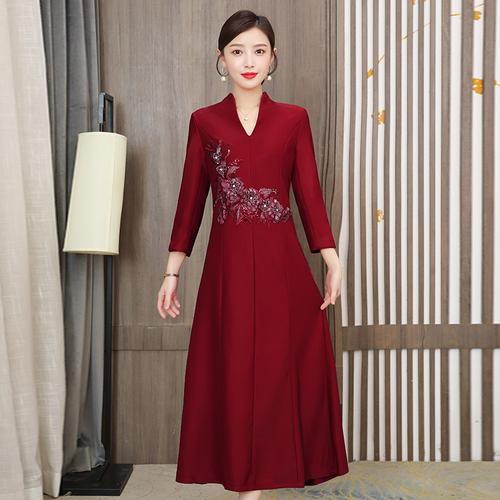 妈妈婚宴礼服早秋新款长款秋天时尚中年洋气连衣裙女喜婆婆婚宴装