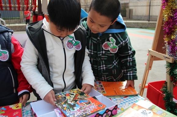 转:卓雅保利幼儿园开展首届图书漂流活动