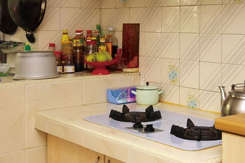 灶神虽坐镇於厨房,但却不管用火或厨房之事,主要为观察并记录住家整年