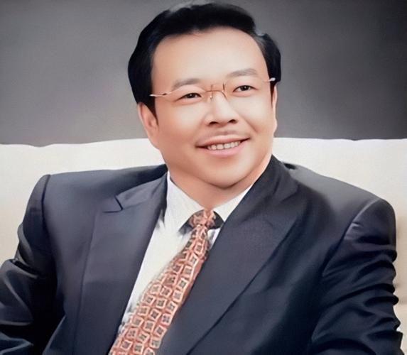 赖小民一生愧疚的女人,纵有一百个情人,心中依然放不下她