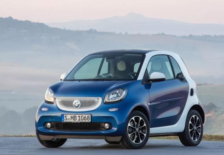 都市中的精灵 实拍2018款 smart fortwo 纯电动版_搜狐汽车_搜狐网