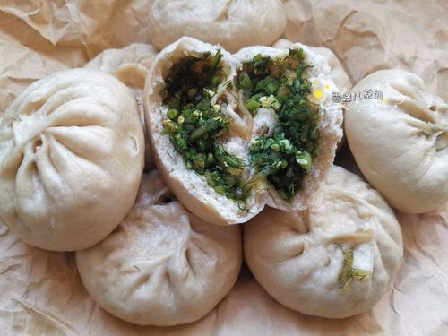 夏天,蒸包子发面真简单,半小时就满盆,包子出锅暄软好吃不塌陷