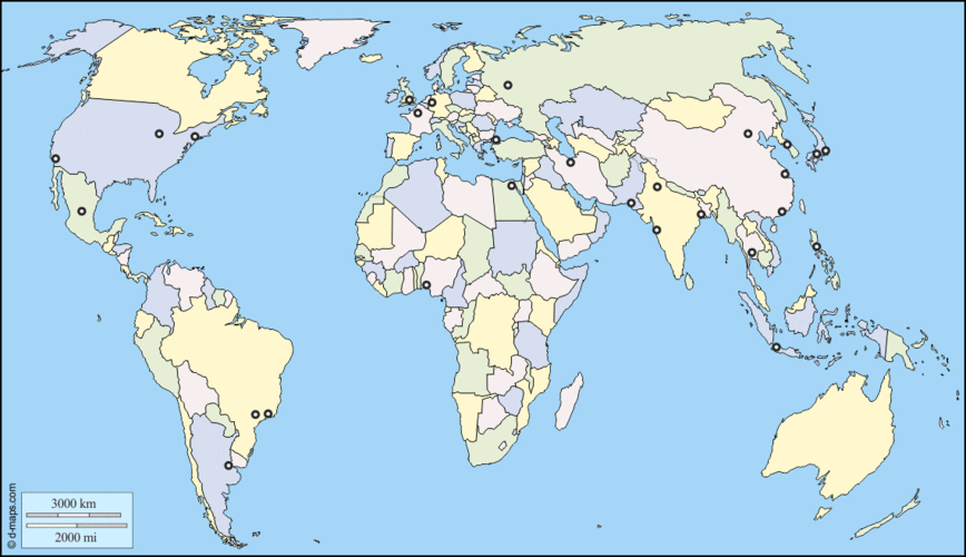 世界(欧洲和非洲的中心) : 免费地图, 免费的空白地图, 免费的轮廓