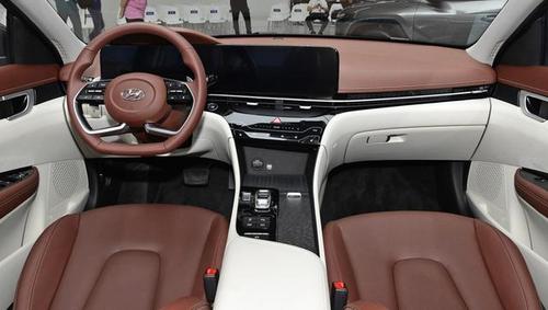 新一代北京现代名图实车亮相,外观更年轻运动,内饰更