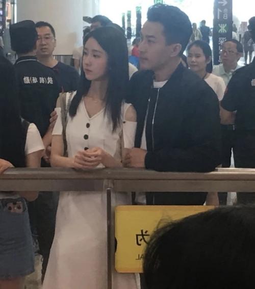 刘恺威宣传新剧,女主比刘恺威小19岁,两人毫无违和感