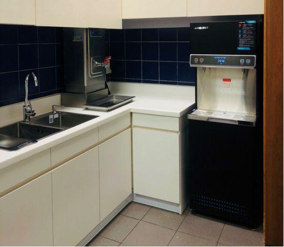 橱柜 厨房 家居 设计 装修 554_482