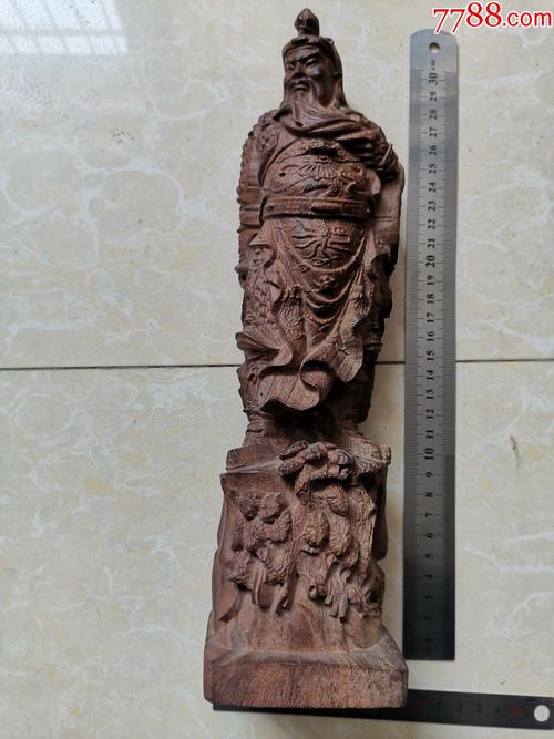 红木关公