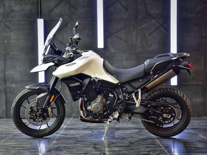 这可能是10万出头最好的adv凯旋tiger850sport实拍