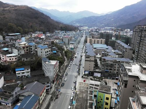 四川省绵阳市平武县九龙路中段靠近平武县矿山机械经营部