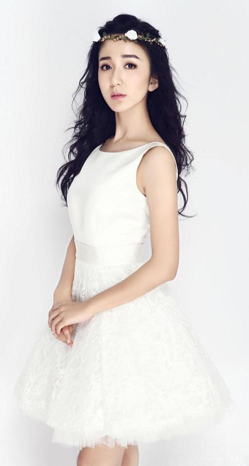 中的女主角,该角色由内地女演员 a target="_blank" href="/item