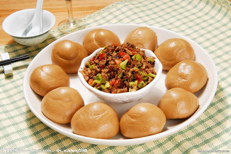 杂粮窝窝头图片