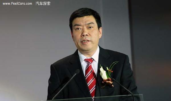 首先介绍一下这位上海大众老总,刘坚,是上海大众有限公司董事,总经理