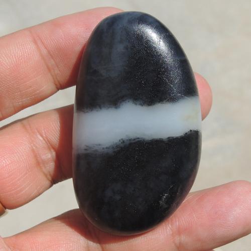 方言和田玉墨玉原石特惠大漏黑白分明一线天特色青花籽料玩料f