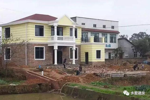 觉得这房子漂亮的,也想想在农村的父母,为他们建一栋养老别墅吧!