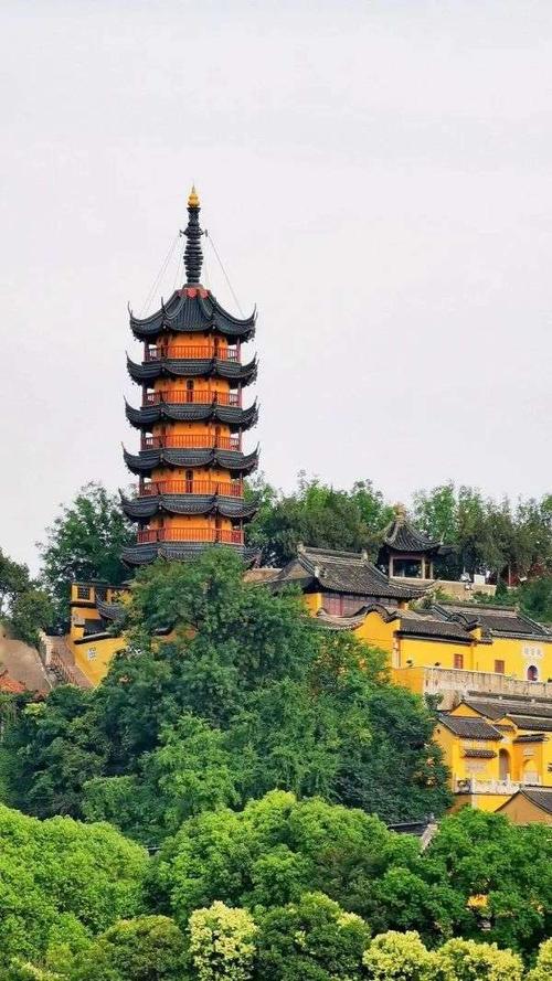 镇江千年古城,藏着江南的绝对秘境,美得令人吃醋
