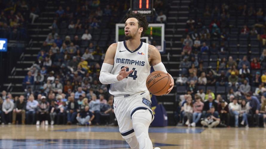 狄龙-布鲁克斯/灰熊   今日数据:16中10,三分9中5,28分1篮板2助攻2