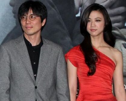 汤唯自称拍床戏不用报备 不介意和老公上试衣间