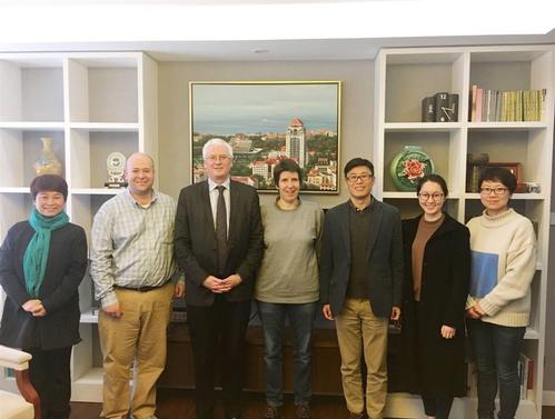 英国伯明翰大学海外项目主管nicholas horsewood一行