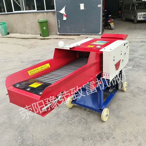 河南郑州厂家秸秆青贮自走式粉草机铡草机厂家直销