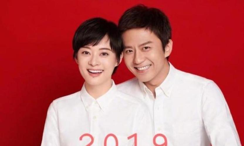 邓超孙俪领证11年重拍结婚照孙俪依旧年轻可邓超却变了样
