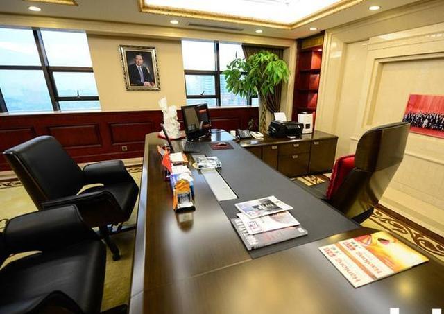 为什么领导喜欢在办公室挂地图?知道原因后,员工大呼