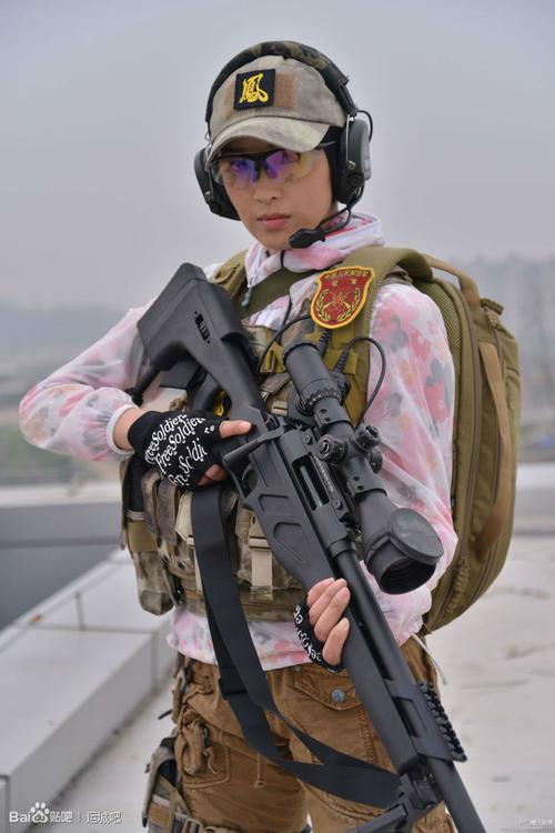 我是特种兵之火凤凰中叶寸心拿的狙击枪是什么型号