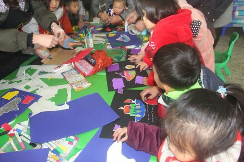 新苗幼儿园2019年绘画课程体验活动 - 美篇