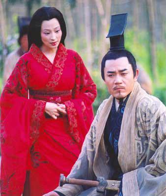 林静在《汉武大帝》中饰演卫子夫,这个角色戏份比较重,可惜还是没能