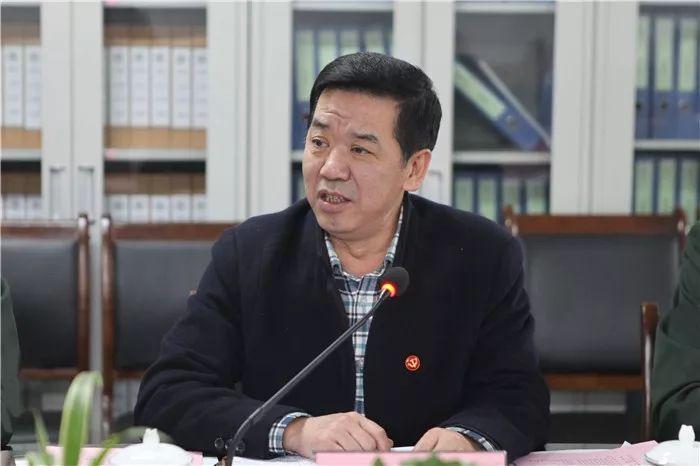 省委常委,省军区司令员姜永申到校调研指导主题教育工作
