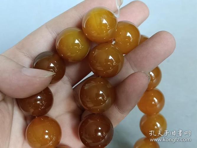 乡下收的清代一串黄玛瑙珠子00