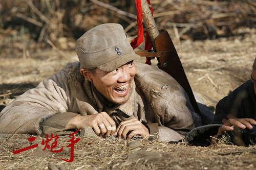 二炮手马大嘴黑牙齿 相声演员田昊扮演