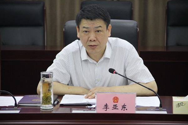 省高院党组成员,政治部主任李亚东来芜督查"江淮风暴"执行攻坚战