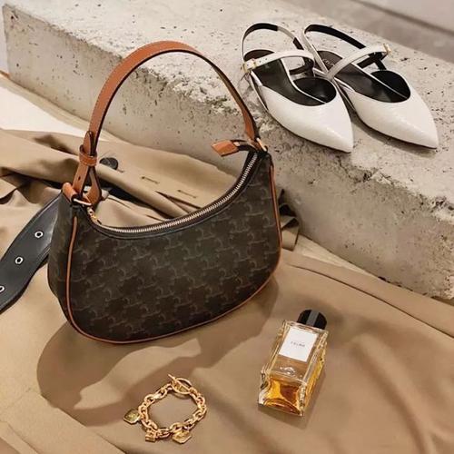 celine也有翻车的时候不同时期的经典包款大盘点