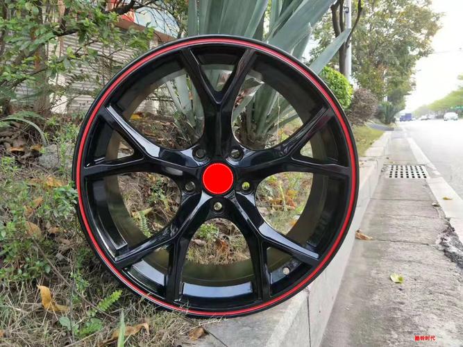 18寸轮毂改装适用于思域飞度风范雅阁凌派卡罗拉雷凌k5索纳塔