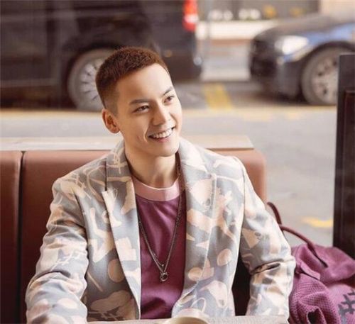 男生最潮寸头短发发型,检验你的高颜值