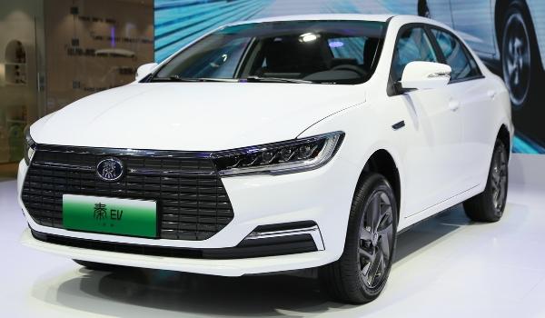 当前位置:>suv排行榜网>汽车报价> 比亚迪秦新能源是一款定位于中级