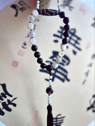 复刻清宫旧藏十八子手串,玲珑吉祥_手串_珠宝_佛教_夏天去哪玩_翡翠