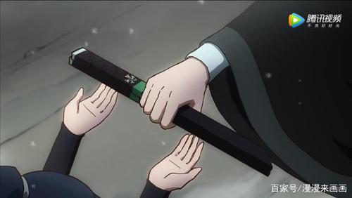 刺客伍六七:梅花十三为何会被赶出家门,青凤与梅花有何关系?