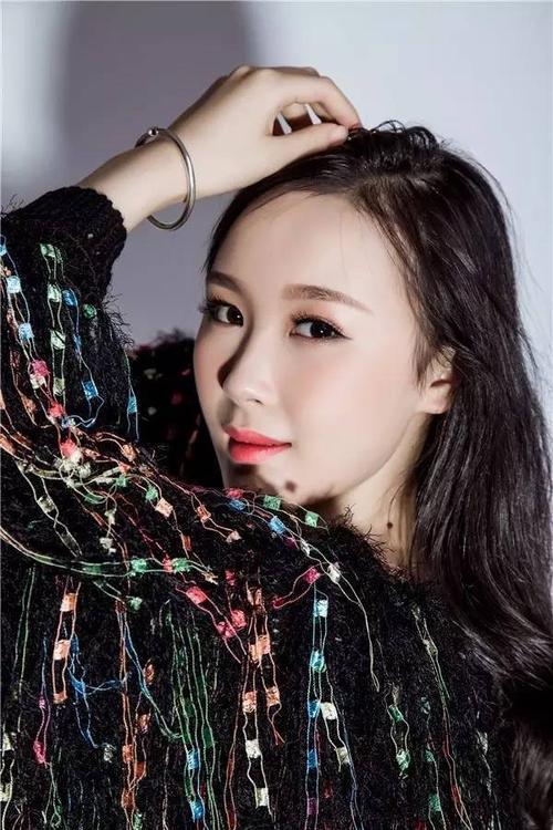 中国传媒大学女神韩如冰养眼清纯的山东美女