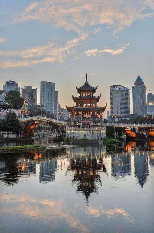 贵阳标志性建筑――甲秀楼