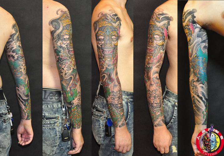 这个花臂展现的是传统风格的图案,嘎巴拉,般若,菊花,板雾等,小部分上